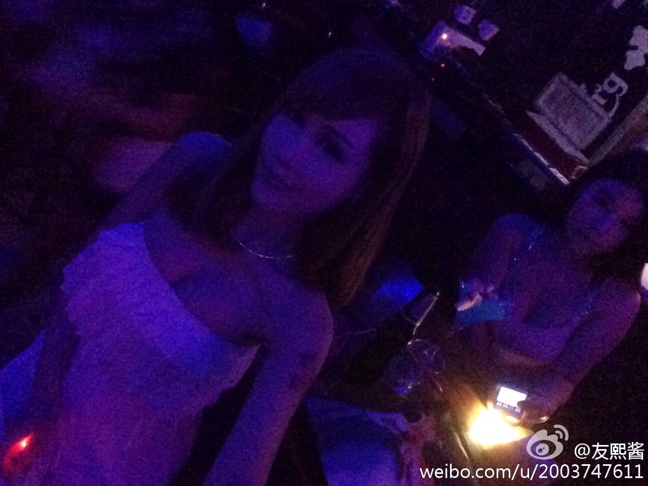 G罩美胸 火爆的辣子 友熙酱 微博自拍破解私密图片 1